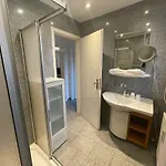 1 With 1 Bedroom & Terrace Casa vacanze