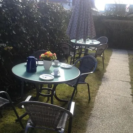 Casa vacanze 1 With 1 Bedroom & Terrace *