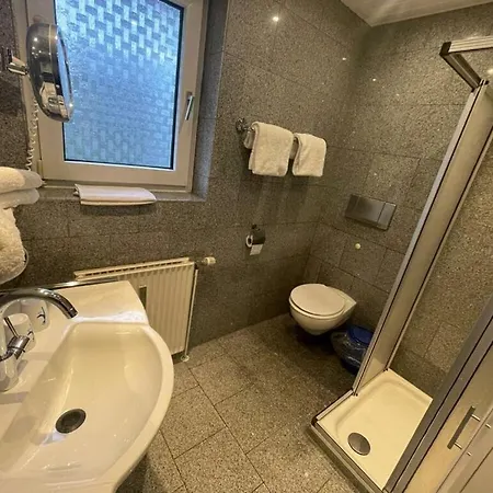 1 With 1 Bedroom & Terrace * 韦斯特兰